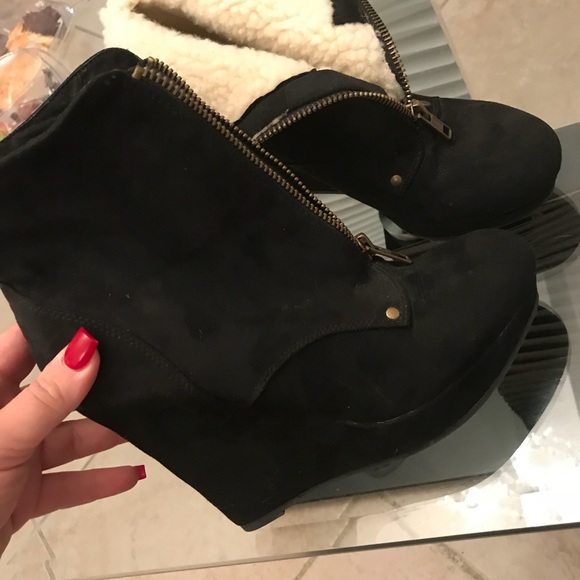 Wedges - Picture 2 of 2